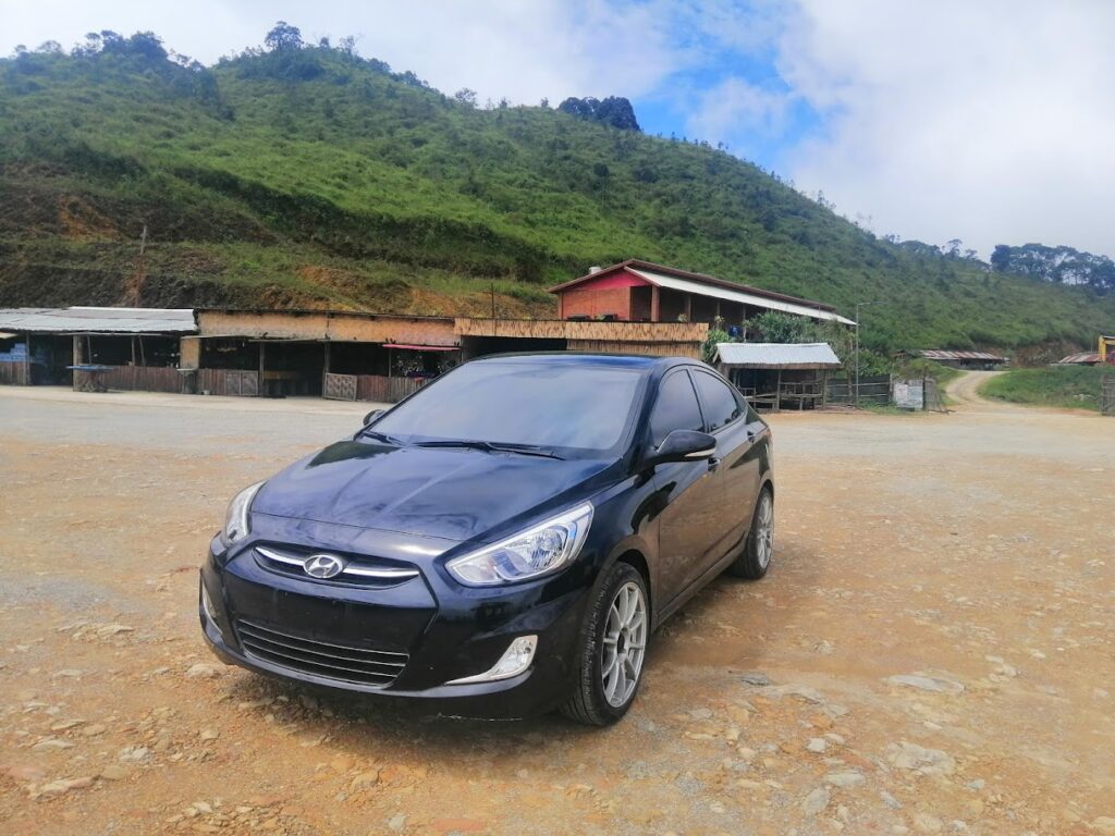 How to get to vang vieng from Vientiane